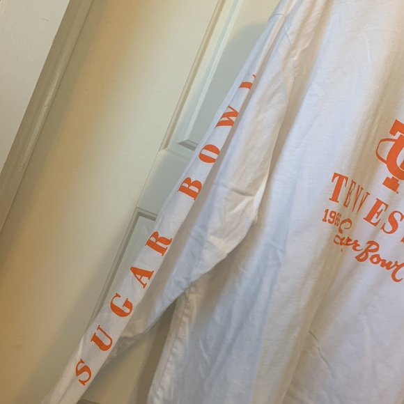 Women’s Tennessee Vols T-Shirt - Picture 3 of 5